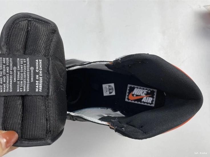 ORANGE HIGH ELECTRO RETRO 1 JORDAN 555088-180 1220